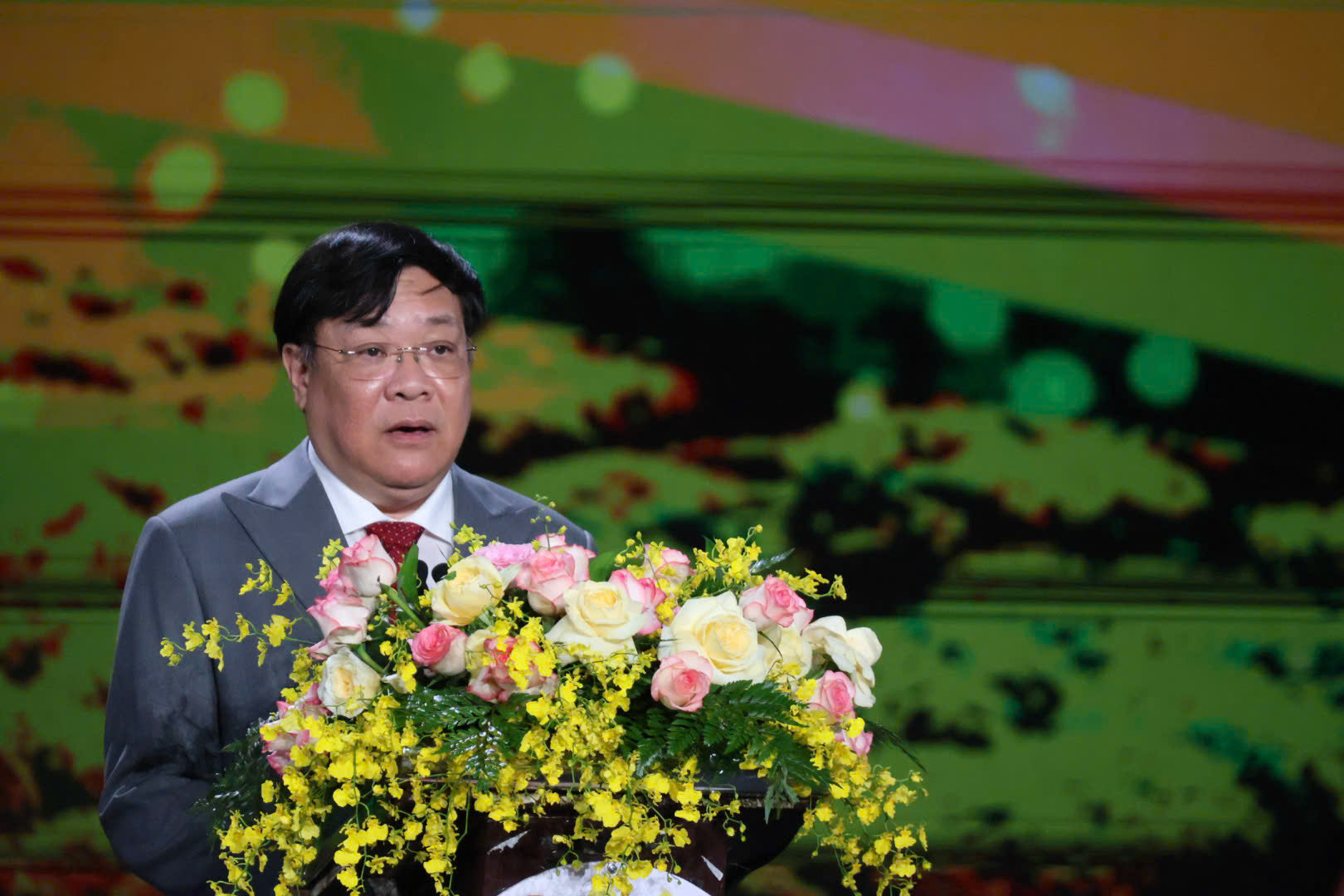 Ông Phạm Thành Ngại - Chủ tịch UBND tỉnh Đồng Tháp phát biểu. Ảnh: CTV