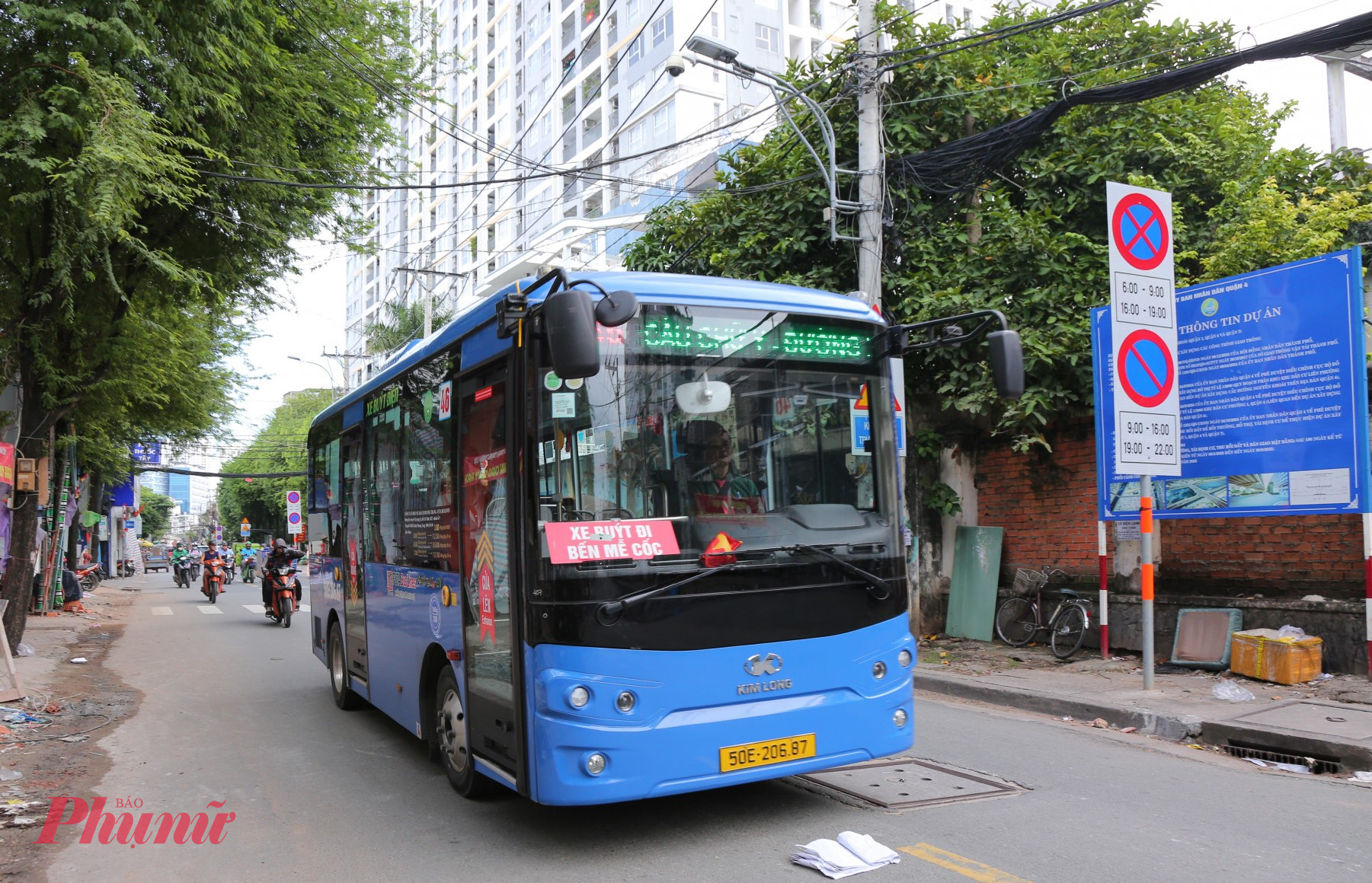 Xe buýt điện do Phương Trang vận hành ở TPHCM - Ảnh: Nguyễn Văn