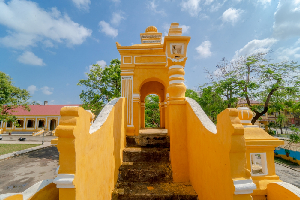 Nằm trong quần thể di tích cố đô Huế, di tích Cơ Mật Viện - hay còn gọi là Tam Tòa (tại số 33 Tống Duy Tân, phường Phú Xuân, TP Huế) - không chỉ là chứng nhân lịch sử với những thăng trầm của các triều vua, mà còn chuẩn bị chuyển mình để trở thành trung tâm văn hóa nghệ thuật đầy sức sống - Ảnh: TTBTDTCĐ Huế