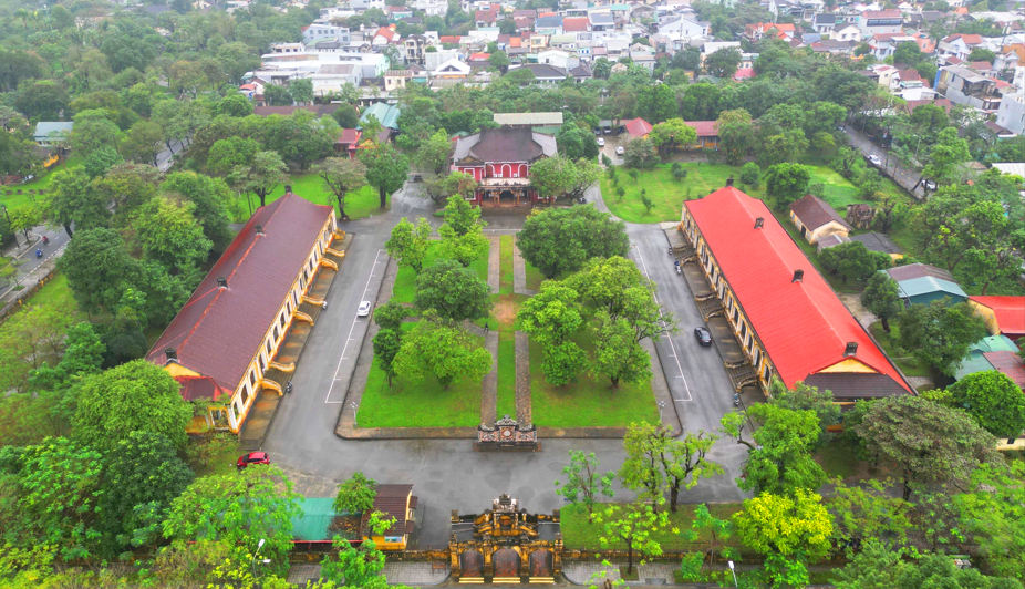 Với kiến trúc truyền thống, bố cục linh hoạt và giá trị lịch sử - chính trị độc bản, Cơ Mật Viện phù hợp để tổ chức các hoạt động trưng bày, giáo dục, trình diễn nghệ thuật và tương tác công chúng. Mô hình phát triển được xây dựng trên ba nguyên tắc là phát huy giá trị di sản, kết nối sáng tạo, phục vụ cộng đồng.