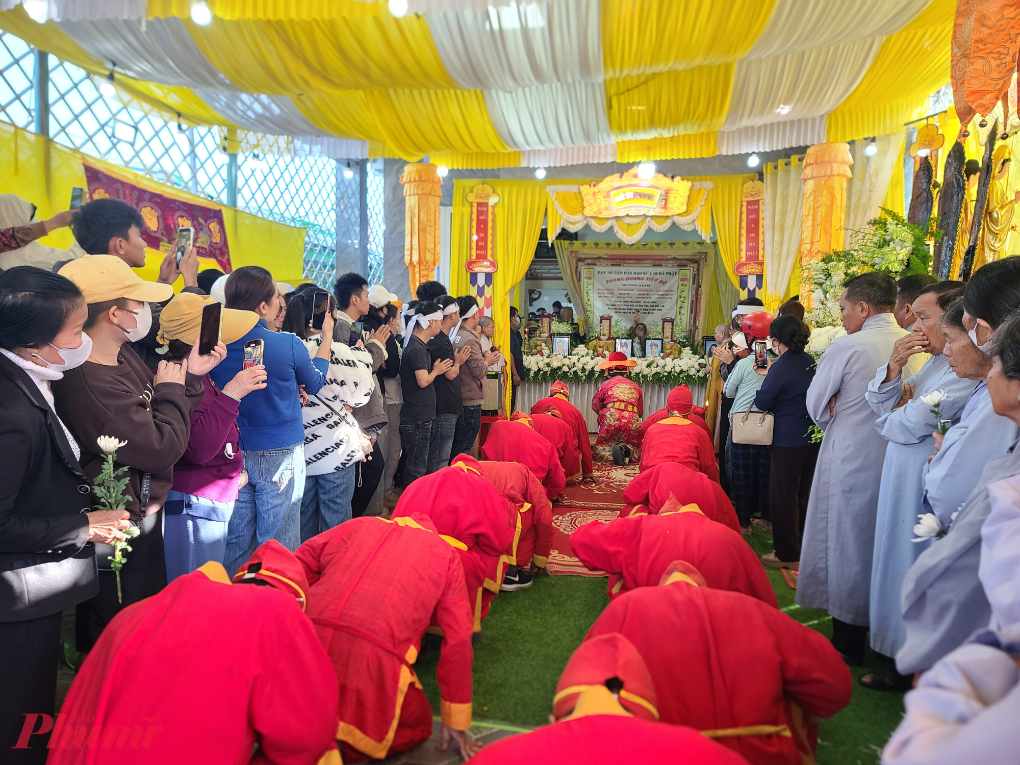 Lễ di quan các nạn nhân 