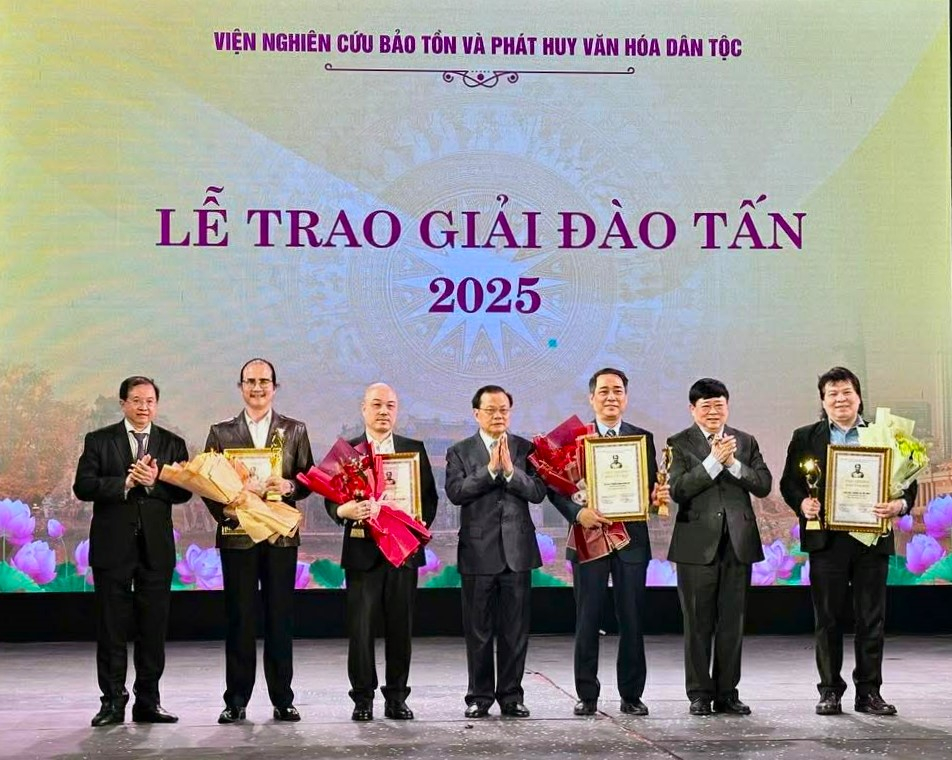 Trao giải thưởng Đào Tấn 2025