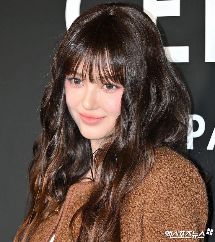 Danielle đối mặt với khoản bồi thường khủng từ công ty quản lý. Ảnh: Xportsnews