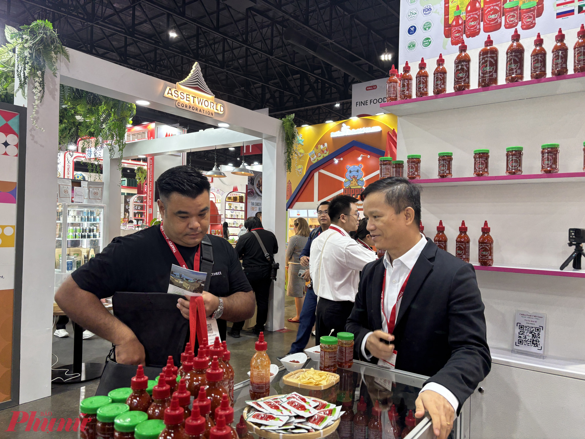 Trong các nguồn thu thì nguồn thu từ hoạt động xuất khẩu đạt kết quả tích cực từ hoạt động xuất nhập khẩu đạt 178.492 tỉ đồng - Ảnh: 