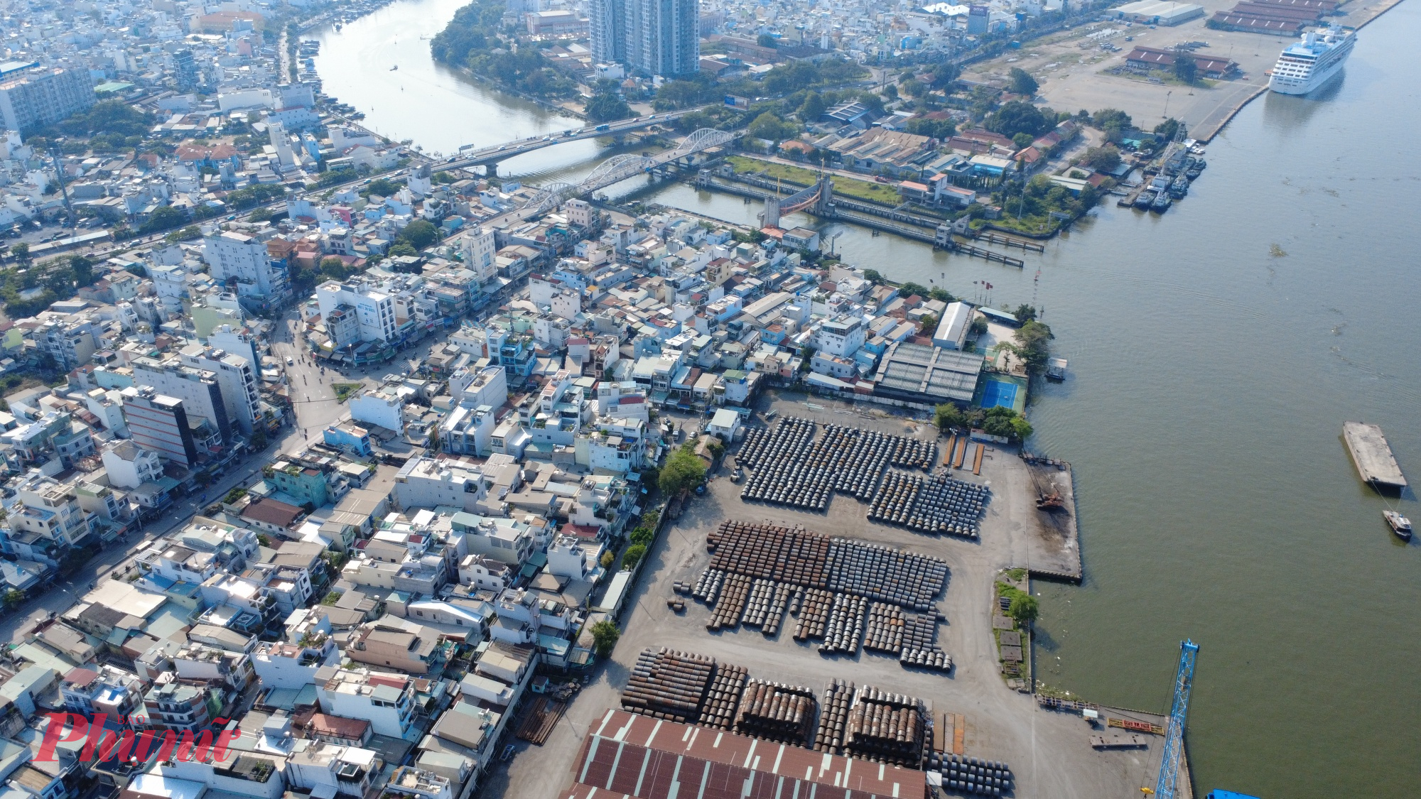 Khu vực điểm nối giữa cầu Thủ Thiêm 4 và cầu Tân Thuận 2.  