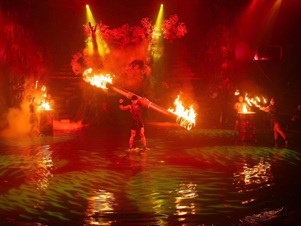 Ký ức hỏa thần - Vùng đất kỳ bí tiền truyện