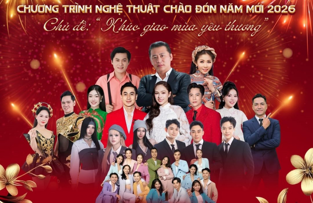 Dàn nghệ sĩ tham gia chương trình Khúc giao mùa yêu thương - Nguồn ảnh: Trung tâm Nghệ thuật TPHCM