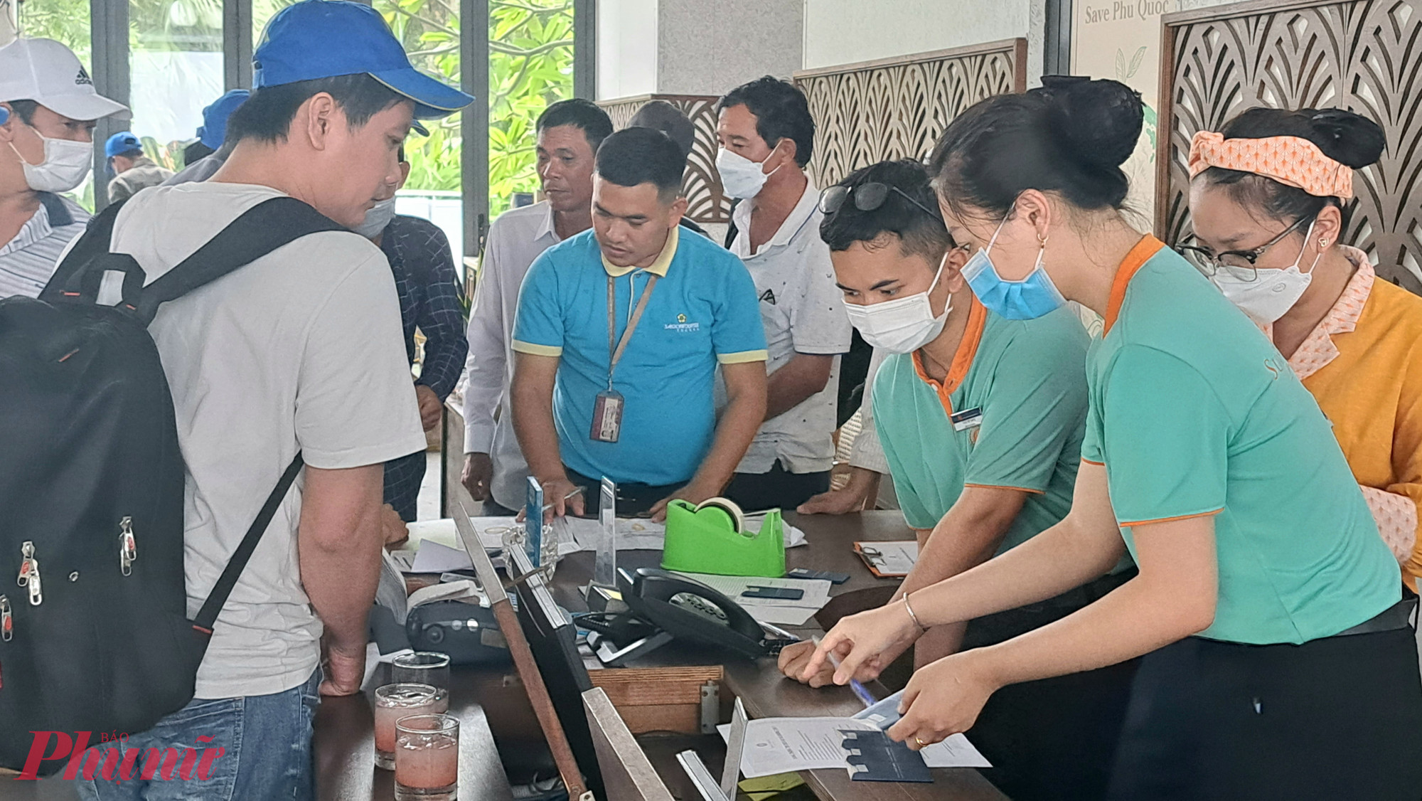 UBND đặc khu Phú Quốc khuyến cáo người dân cảnh giác khi đặt phòng khách sạn - Ảnh Phú Hữu