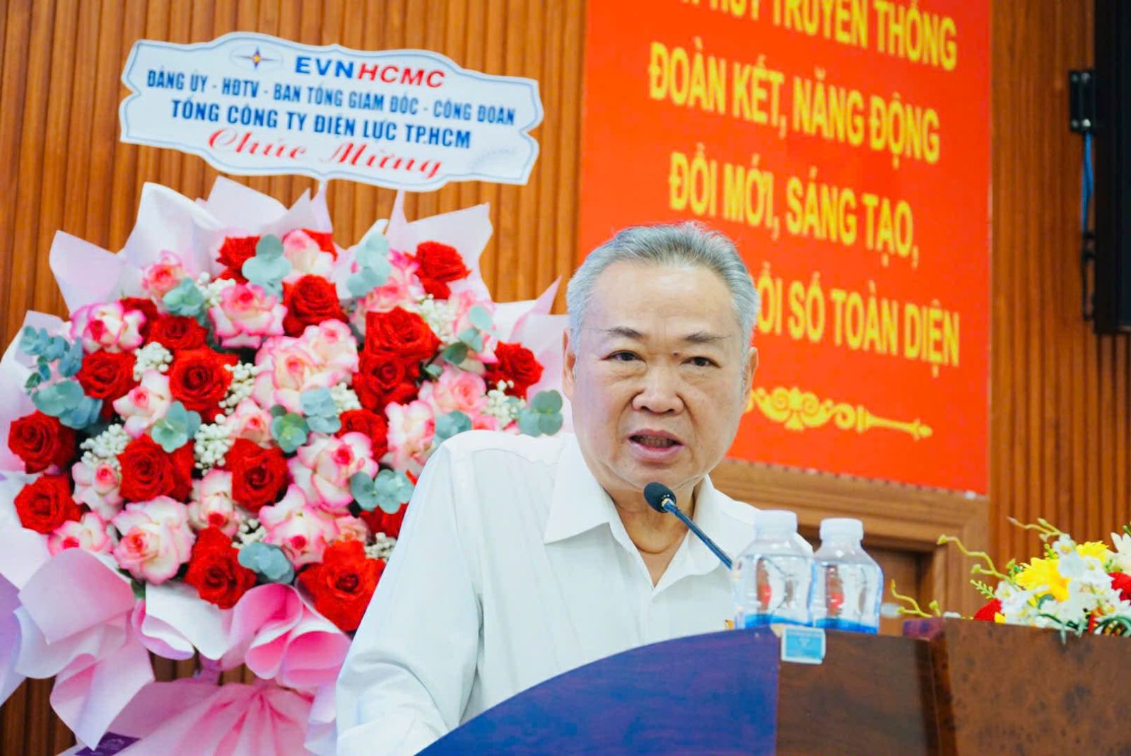 Ông Phạm Quốc Bảo - Bí thư Đảng ủy, Chủ tịch Hội đồng thành viên EVNHCMC