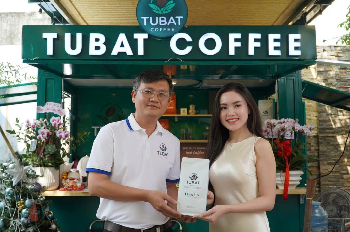 Sản phẩm nhận được sự quan tâm của khách hàng - Ảnh: Ngọc Anh