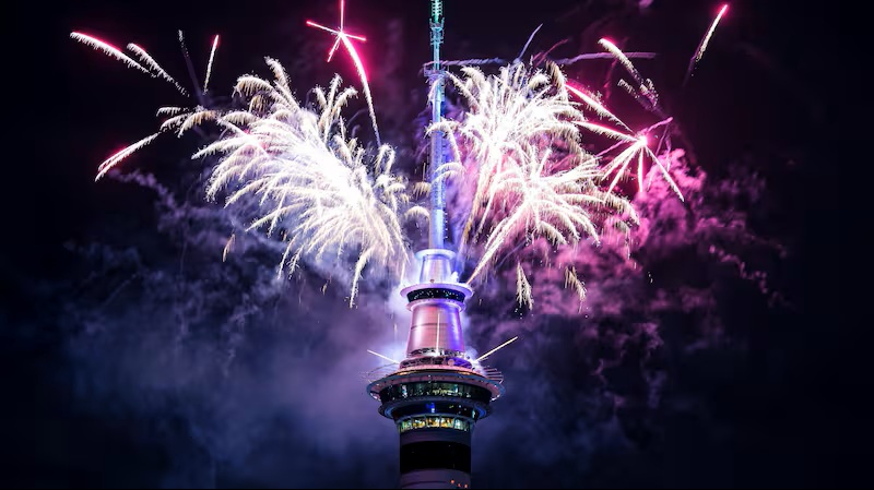 Pháo hoa tại Tháp Sky ở Auckland - Ảnh: istock