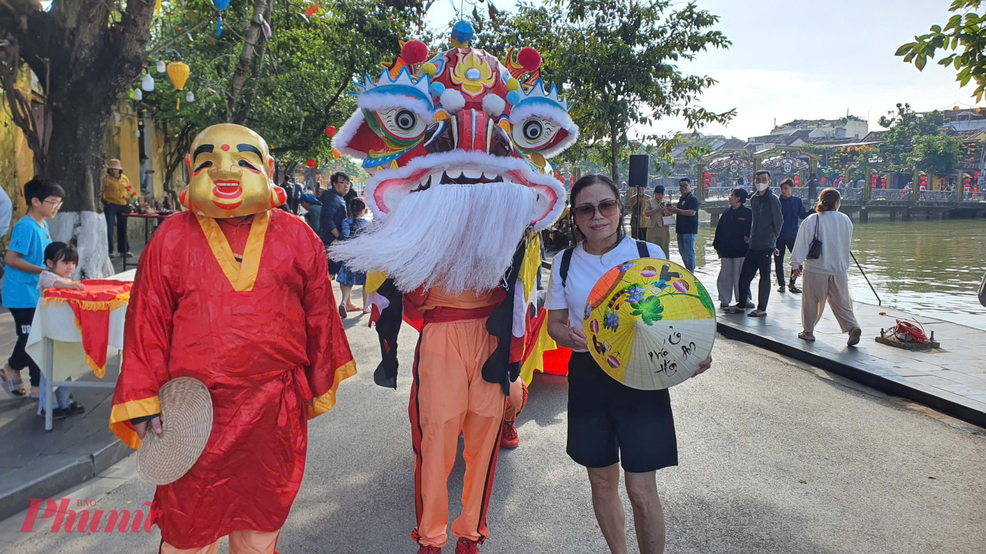 Du khách quốc tế rất thích thú trước văn hoá mến khách của điểm đến.