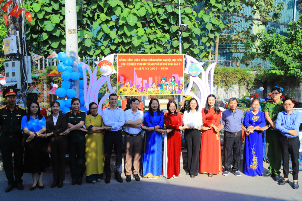 Đây là chuỗi hoạt động chào mừng thành công Đại hội đại biểu Phụ nữ TPHCM lần thứ I, nhiệm kỳ 2025-2030, đồng thời lan tỏa tinh thần đoàn kết, nhân ái và trách nhiệm cộng đồng, tạo khí thế thi đua sôi nổi trong các tầng lớp phụ nữ, phát huy vai trò của tổ chức Hội trong tham gia các phong trào thi đua yêu nước, xây dựng phường văn minh, hiện đại, nghĩa tình.