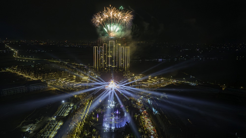 Chào năm mới giữa xanh tươi tại đại nhạc hội Countdown 2026 khắp ba miền của Ecopark Bữa tiệc âm thanh, ánh sáng pháo hoa tại Eco Central Park Countdown