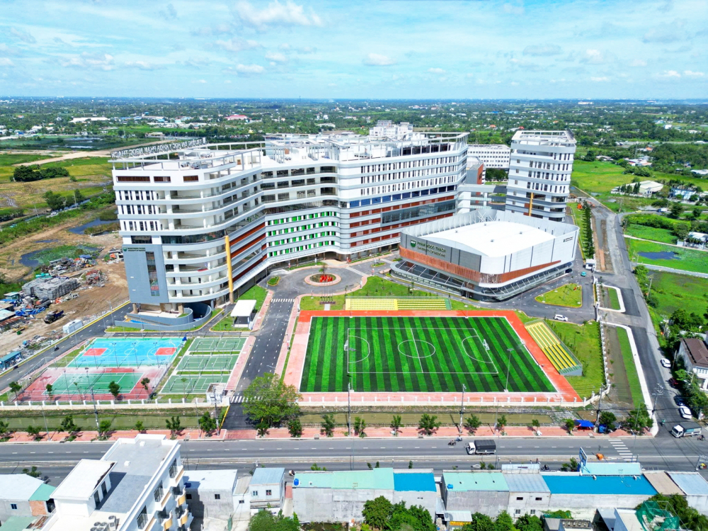 Trường đại học Y khoa Phạm Ngọc Thạch cơ sở 2 tại Cụm Y tế chuyên sâu Tân Kiên được đưa vào vận hành tháng 8/2025