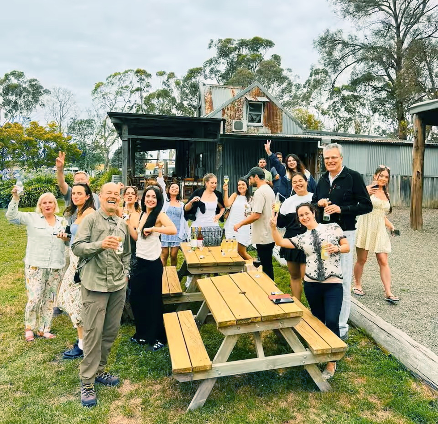 Trong năm 2026, du lịch trải nghiệm sẽ là động lực thúc đẩy mọi người lên đường, đặc biệt là thế hệ trẻ - Nguồn ảnh: Airbnb