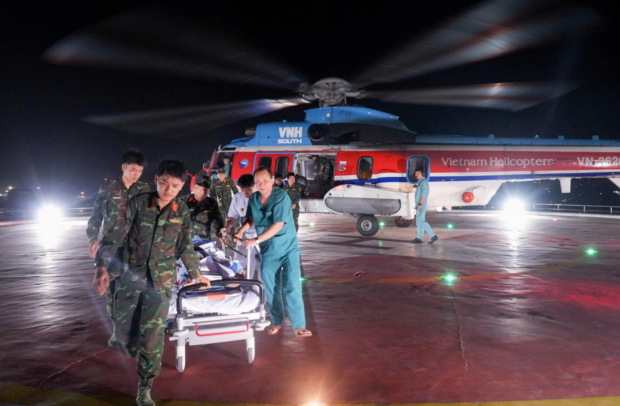 Bệnh nhân được đưa đến Bệnh viện Quân y 175 an toàn, ảnh BVCC