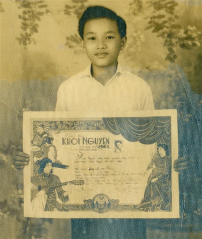 Khôi nguyên vọng cổ 14 tuổi  Nguyễn Văn Vưng. Ảnh: NSCC