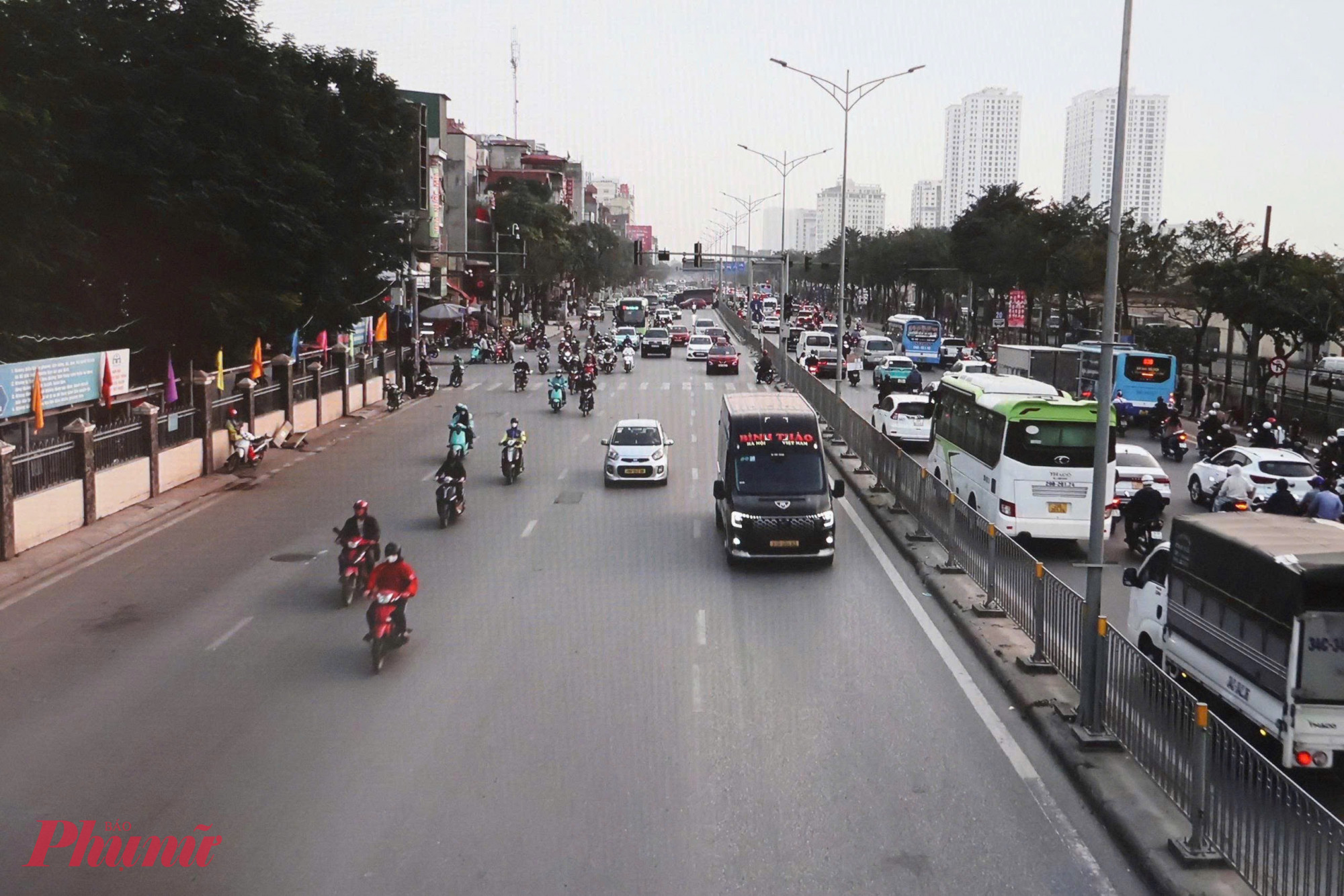 Tại khu vực đường Giải Phóng, các phương tiện dễ dàng di chuyển cả 2 chiều.