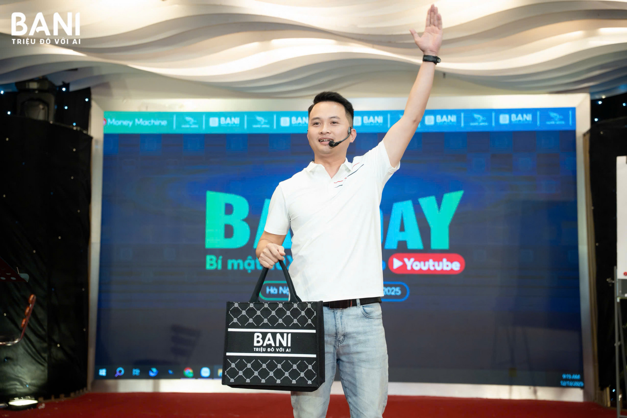 Ngô Văn Phúc (Phúc Bani) - tác giả cuốn sách “28 ngày xây kênh YouTube view ngoại kiếm tiền” - Ảnh: nhân vật cung cấp