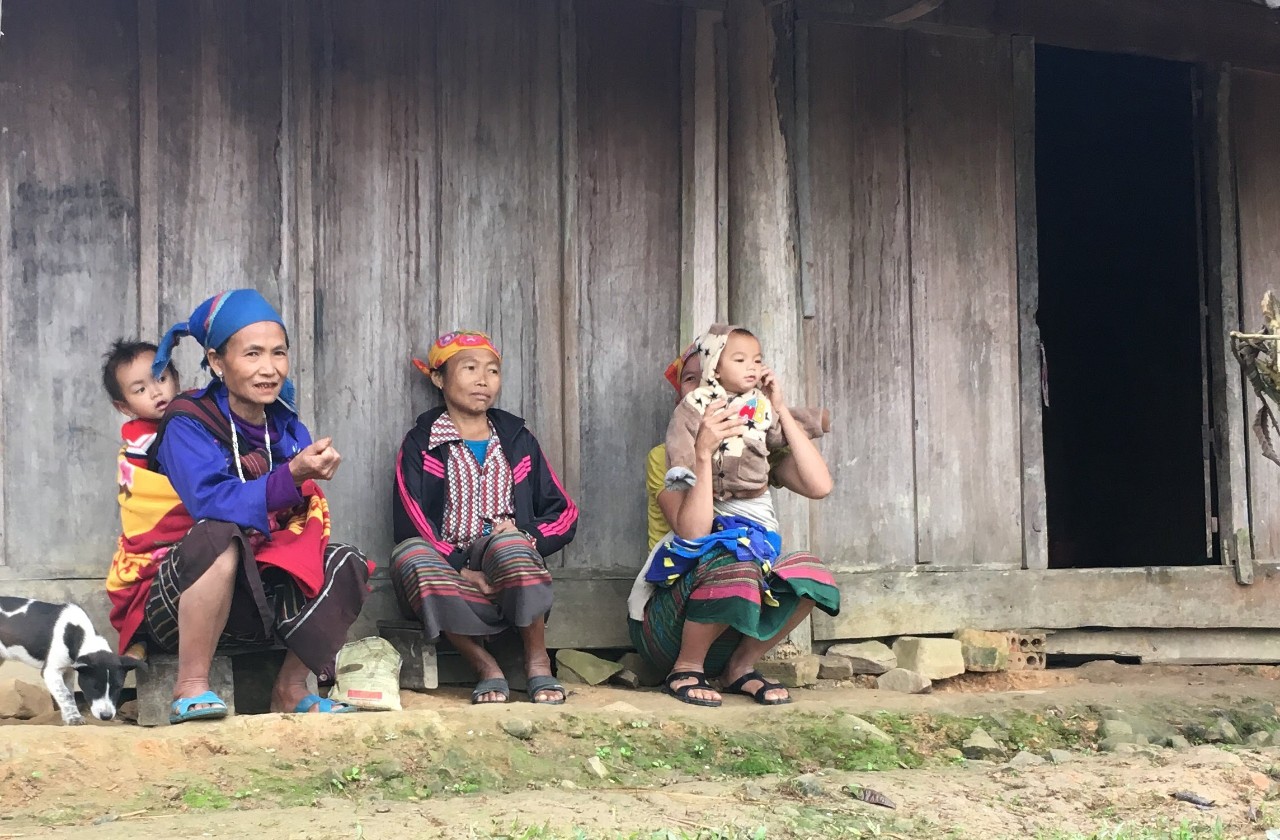 Nhiều chị em chưa từng đi đâu ngoài phạm vi xã cũ