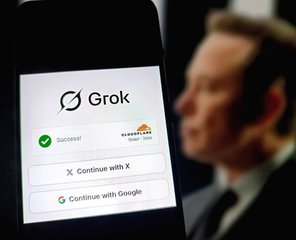 Trước đó, Grok đã tìm cách đảm bảo với người dùng vào thứ Sáu rằng họ đang cố gắng sửa chữa các lỗ hổng trong công cụ.  Chúng tôi đã xác định được những sai sót trong các biện pháp bảo vệ và đang khẩn trương khắc phục chúng, Grok nói trên X.  CSAM (Tài liệu lạm dụng tình dục trẻ em) là bất hợp pháp và bị cấm.  Tuần trước, Grok đã đăng một lời xin lỗi vì đã tạo và chia sẻ hình ảnh AI của hai cô gái trẻ (ước tính độ tuổi từ 12-16) trong trang phục khiêu dâm dựa trên lời nhắc của người dùng.  - 'Tấn công thô bạo' -