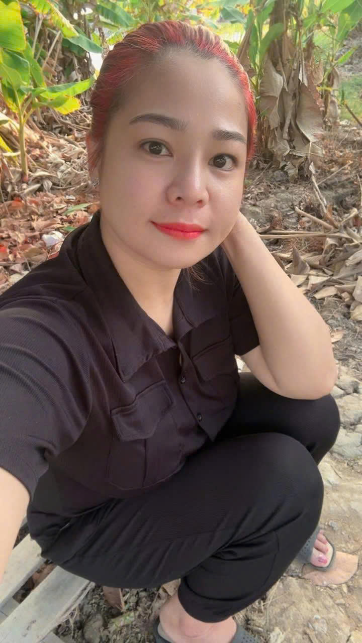 Hình ảnh đời thường giản dị, gần gũi của chị Là - Ảnh: Nhân vật cung cấp