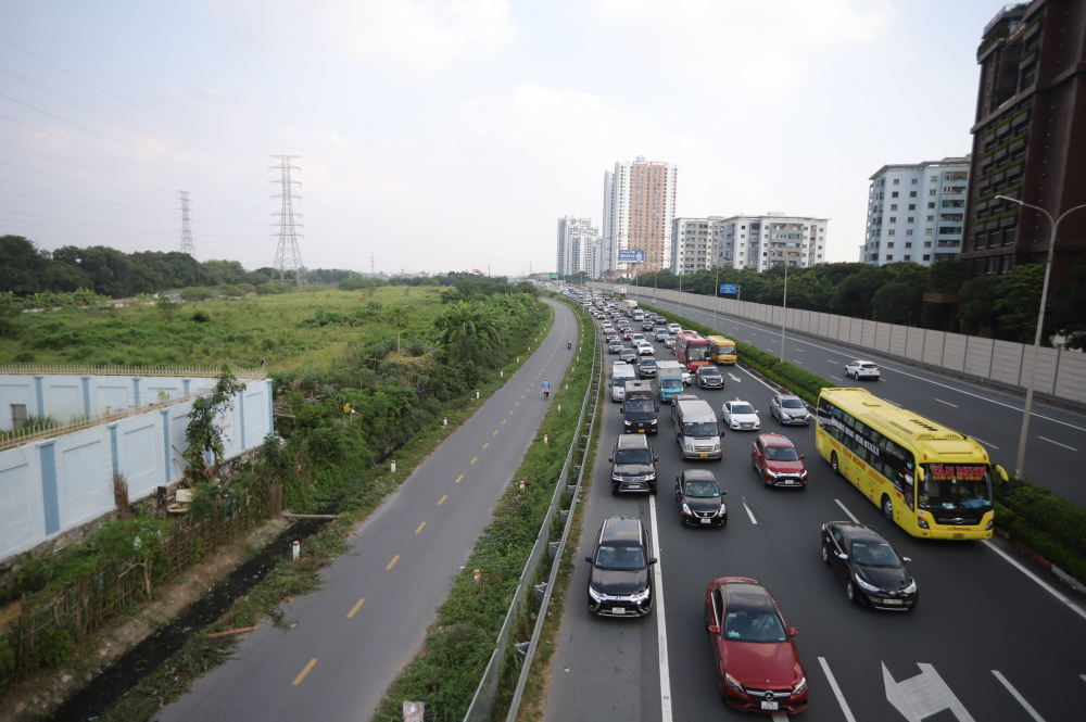Việt Nam vượt mục tiêu 3.000km cao tốc Cao tốc Pháp Vân - Cầu Giẽ đoạn vào TP Hà Nội (Ảnh: Bảo Khang)