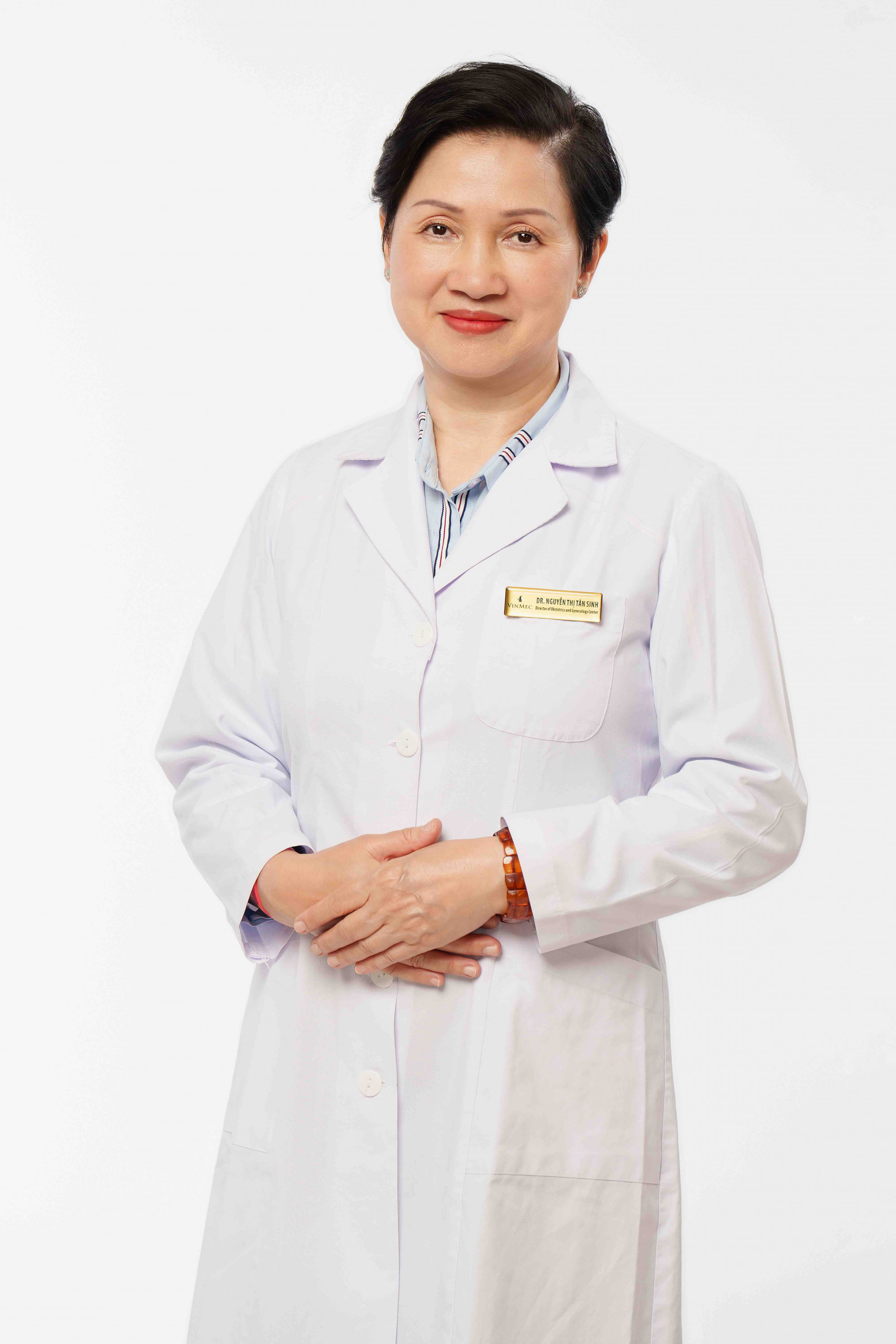 Nữ chuyên gia hơn 4 thập niên bảo vệ những thai kỳ nguy cơ cao Chân dung bác sĩ Nguyễn Thị Tân Sinh - Ảnh: Vinmec