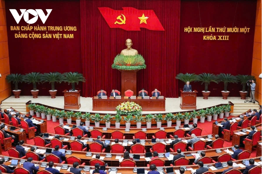 Tại Hội nghị lần thứ 11, khóa XIII, Trung ương đã thống nhất chủ trương sắp xếp các tổ chức hội quần chúng do Đảng, Nhà nước giao nhiệm vụ về trực thuộc Mặt trận Tổ quốc Việt Nam. 