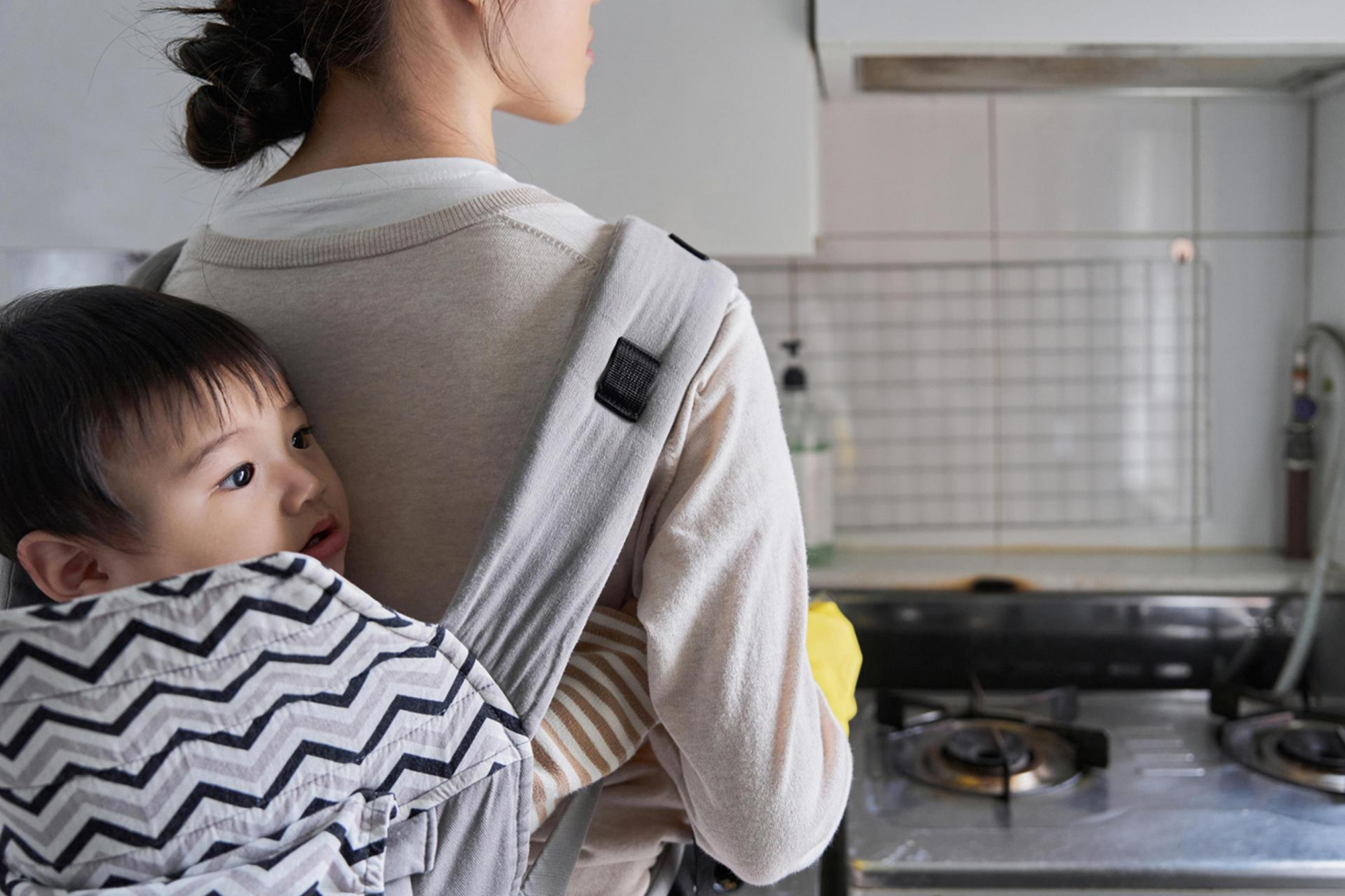 Gia đình thường là lý do khiến phụ nữ ở Hàn Quốc phải tạm nghỉ việc — Ảnh: Getty Images