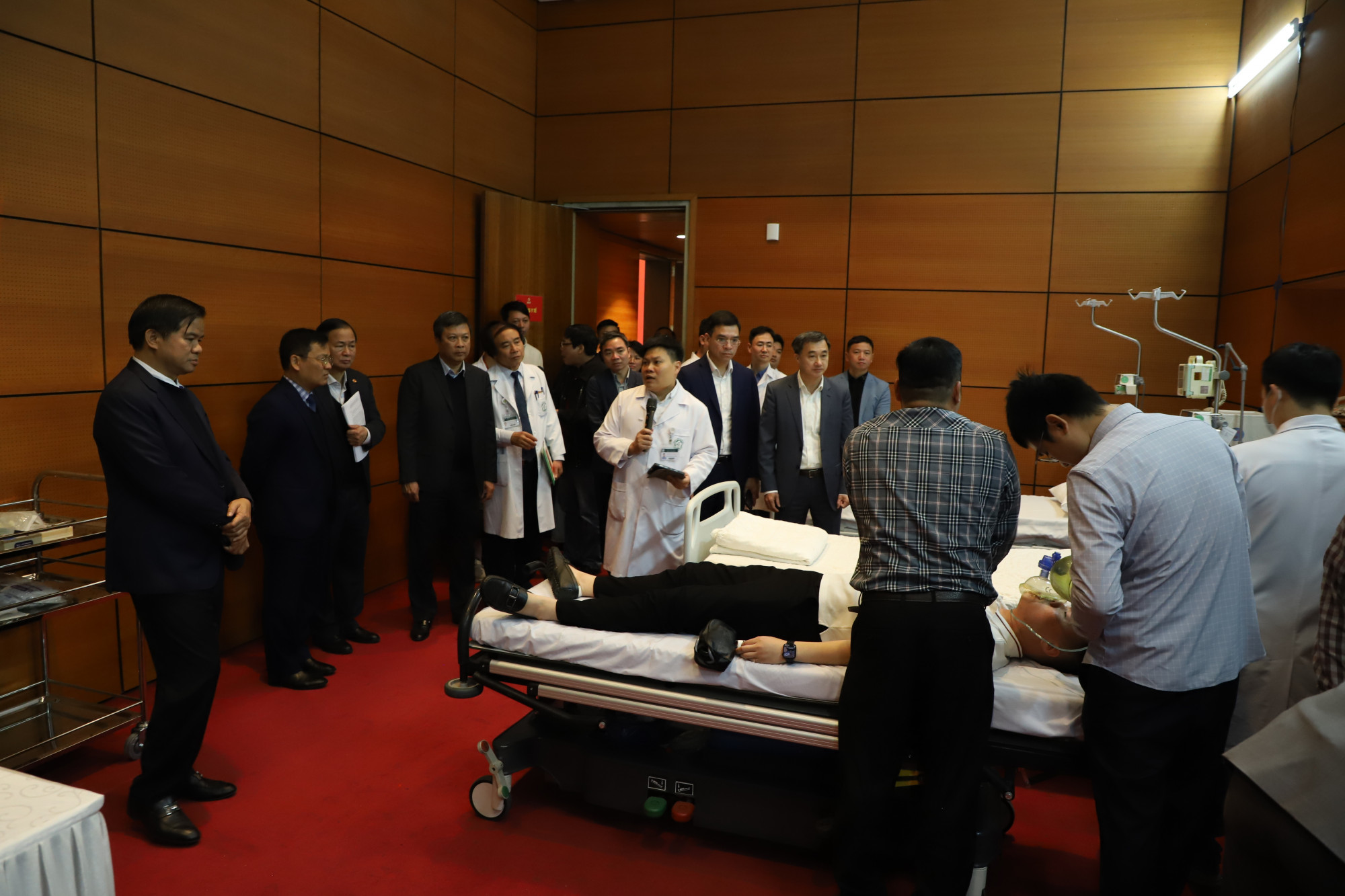 Trung tâm Hội nghị Quốc gia có phòng hồi sức cấp cứu với sự túc trực của các chuyên gia y tế, kết nối 