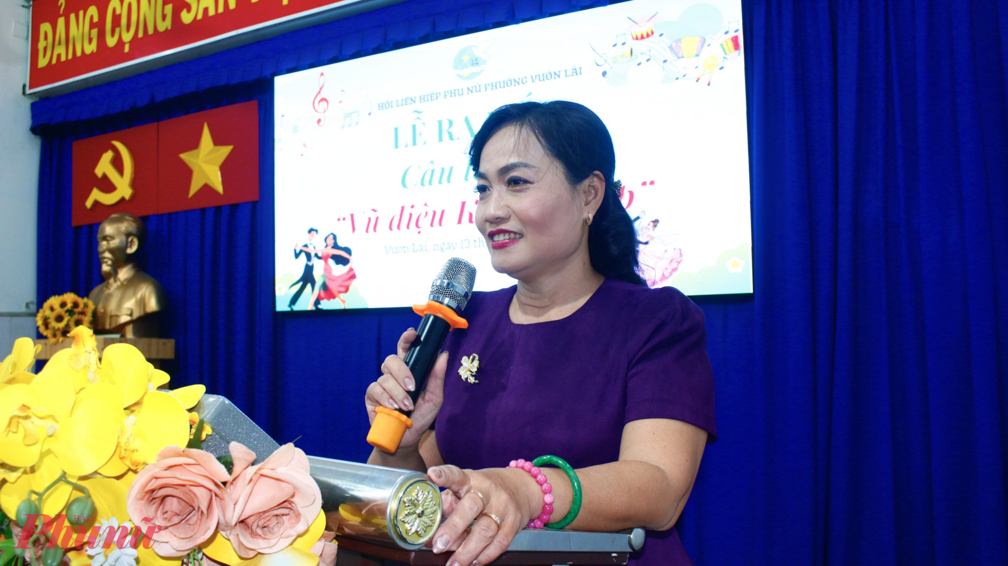 Bà Trần Thị Tuyết Hồng – Phó chủ tịch Hội đồng Nhân dân phường Vườn Lài cho biết, CLB khiêu vũ là mô hình vô cùng bổ ích, góp phần nâng cao đời sống tinh thần và sức khỏe cho phụ nữ. Bà mong muốn Hội LHPN phường tiếp tục phát huy, vận động hội viên phụ nữ tích cực tham gia các lớp học khiêu vũ, các CLB sinh hoạt cộng đồng, qua đó giúp phụ nữ tự tin hơn, khỏe mạnh, năng động và đẹp hơn trong cuộc sống.