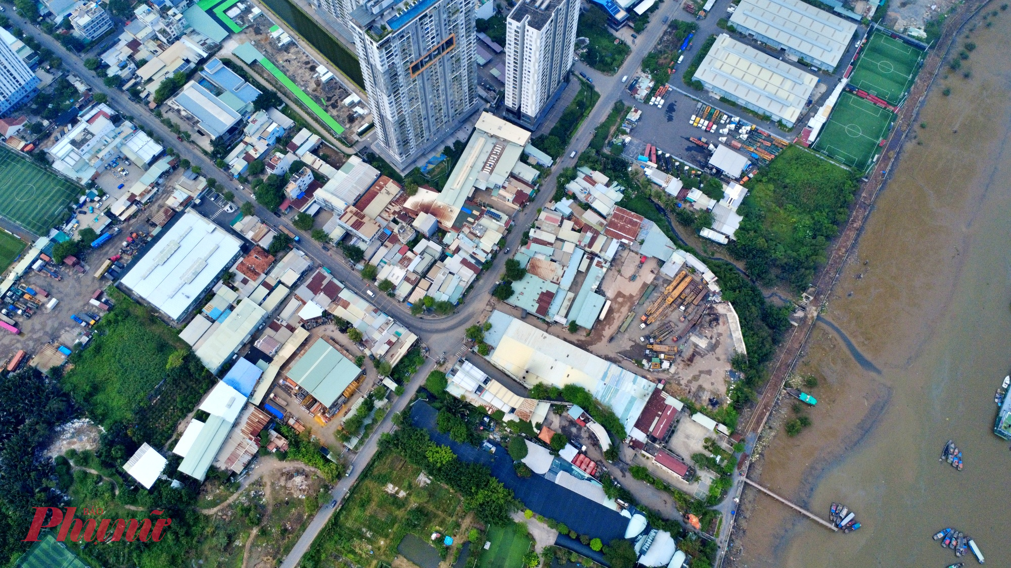 Khu vực xây cầu Phú Mỹ 2 - Ảnh Nguyễn Văn