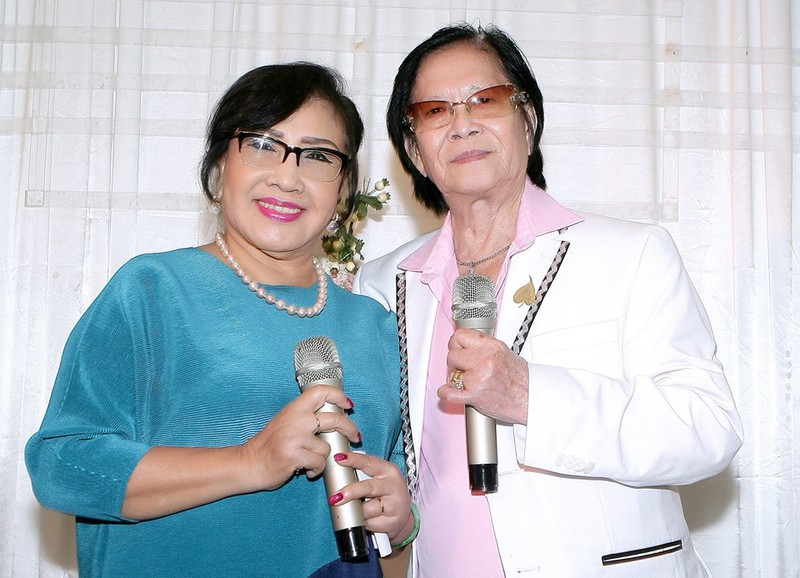 NSND Lệ Thủy tái ngộ đàn anh Minh Cảnh