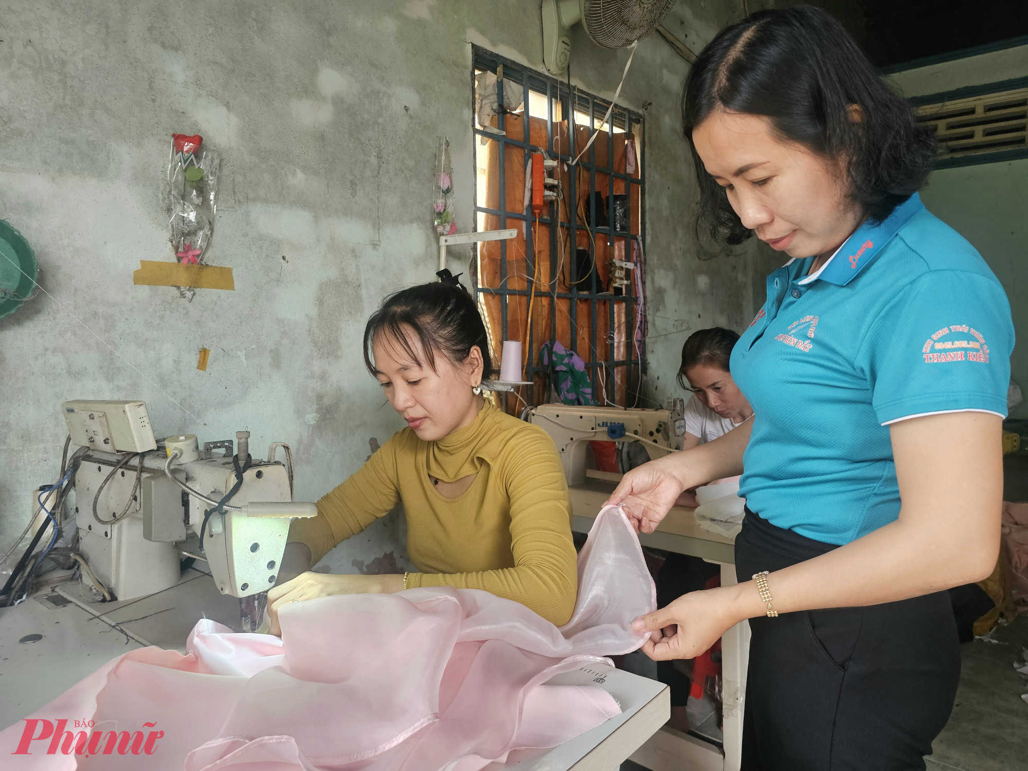 Năm 2025, Hội LHPN tỉnh An Giang đã duy trì 196 tổ tiết kiệm giúp chị em phụ nữ tiếp cận 12 tỉ đồng tiền vốn để phát triển kinh tế gia đình - Ảnh Phú Hữu