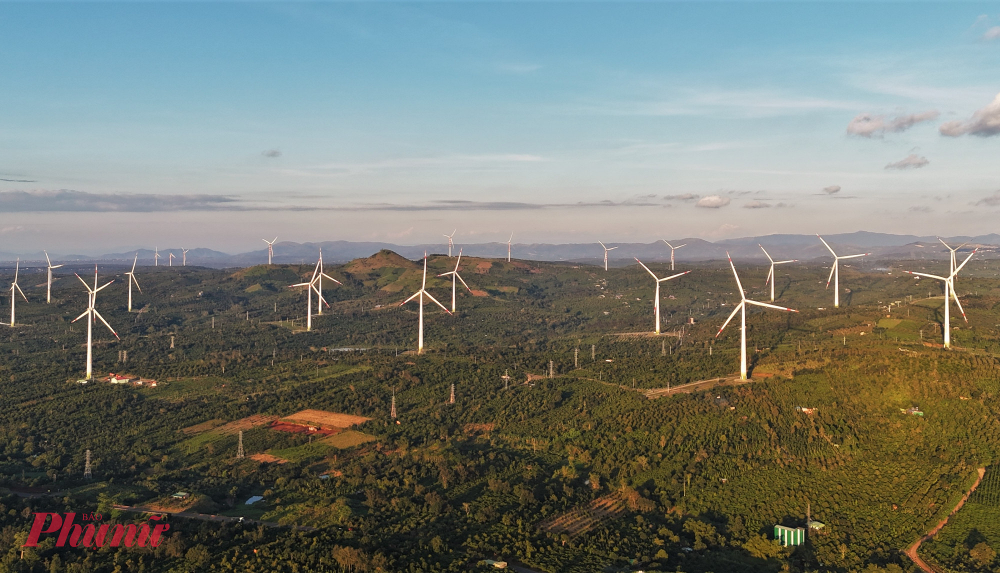Đồng thời, đóng vai trò quan trọng trong việc giữ vững an ninh năng lượng quốc gia, thúc đẩy phát triển kinh tế – xã hội theo hướng bền vững. 
