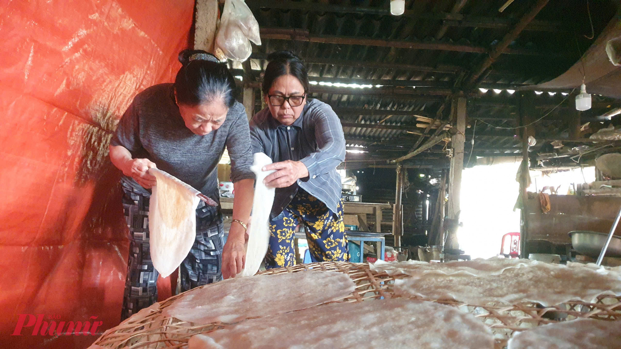 Việc nghề làm bánh tráng Túy Loan trở thành Di sản phi vật thể quốc gia không chỉ là niềm tự hào mà còn là 'cú hích' để làng nghề 500 năm tuổi này tìm thấy hướng đi mới. Sự kết hợp giữa làng nghề truyền thống và làng cổ Túy Loan đang mở ra cơ hội phát triển du lịch trải nghiệm.