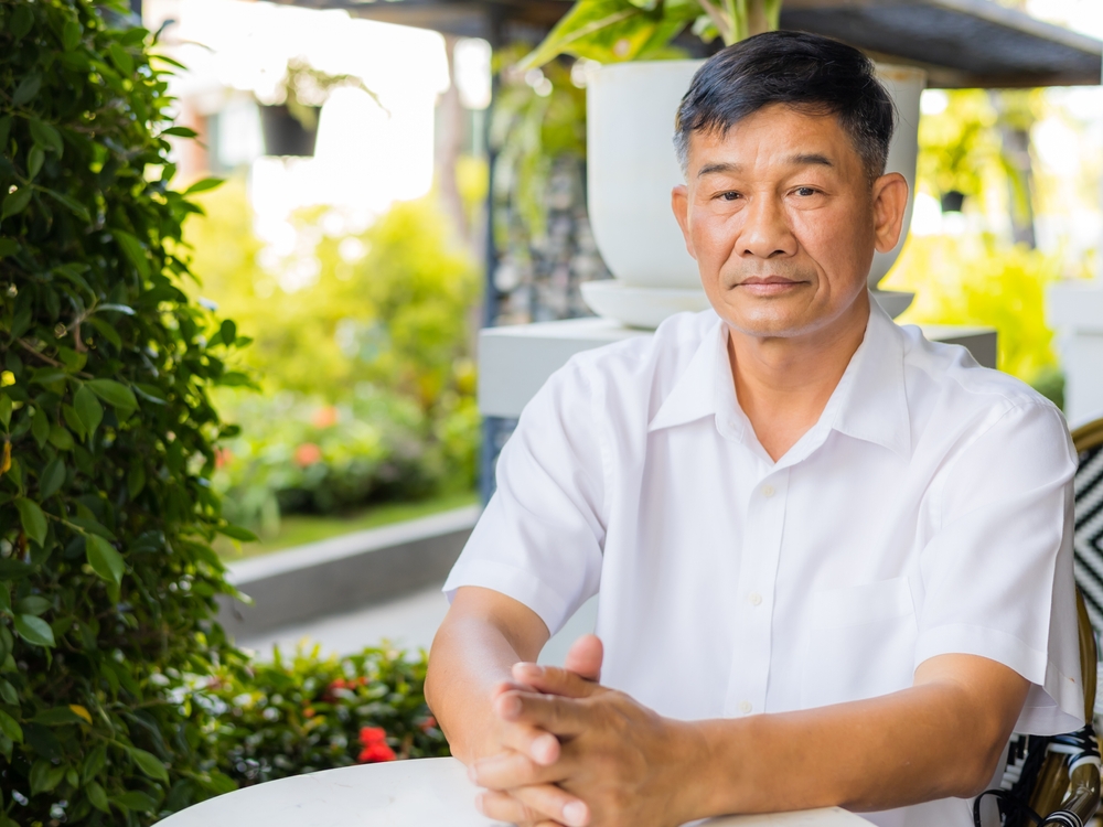 Vì lo cho hạnh phúc của con gái, tôi mới cho con rể mượn tiền mua đất - ảnh minh họ: shutterstock