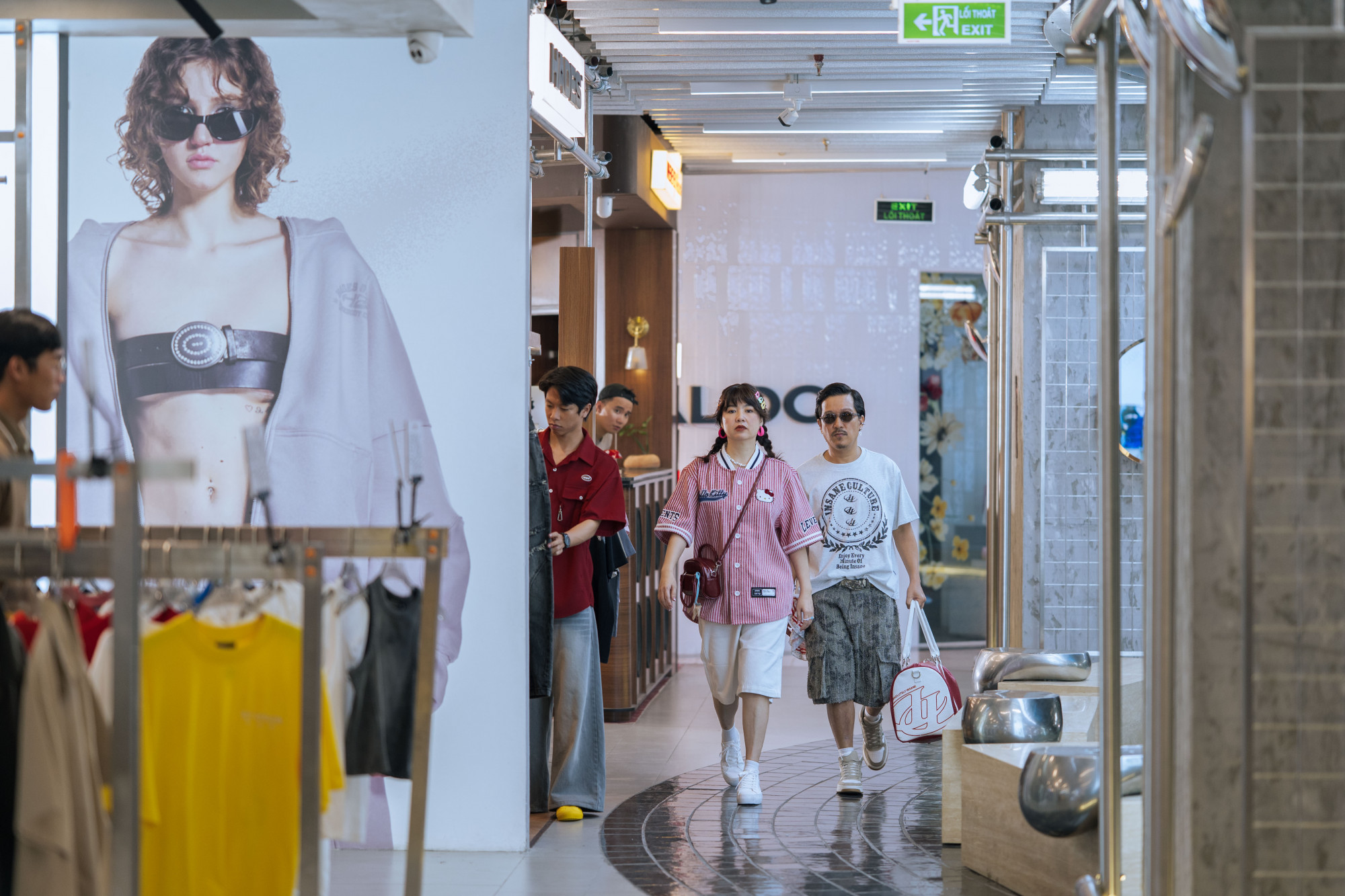  Sự hợp tác của Lê Khánh và Trường Giang được chờ đợi đem lại tiếng cười cho phim 