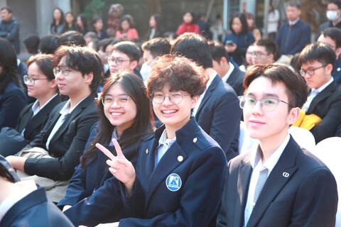 Học sinh tham gia kỳ thi học sinh giỏi quốc gia năm học 2025-2026 - Ảnh: MOET