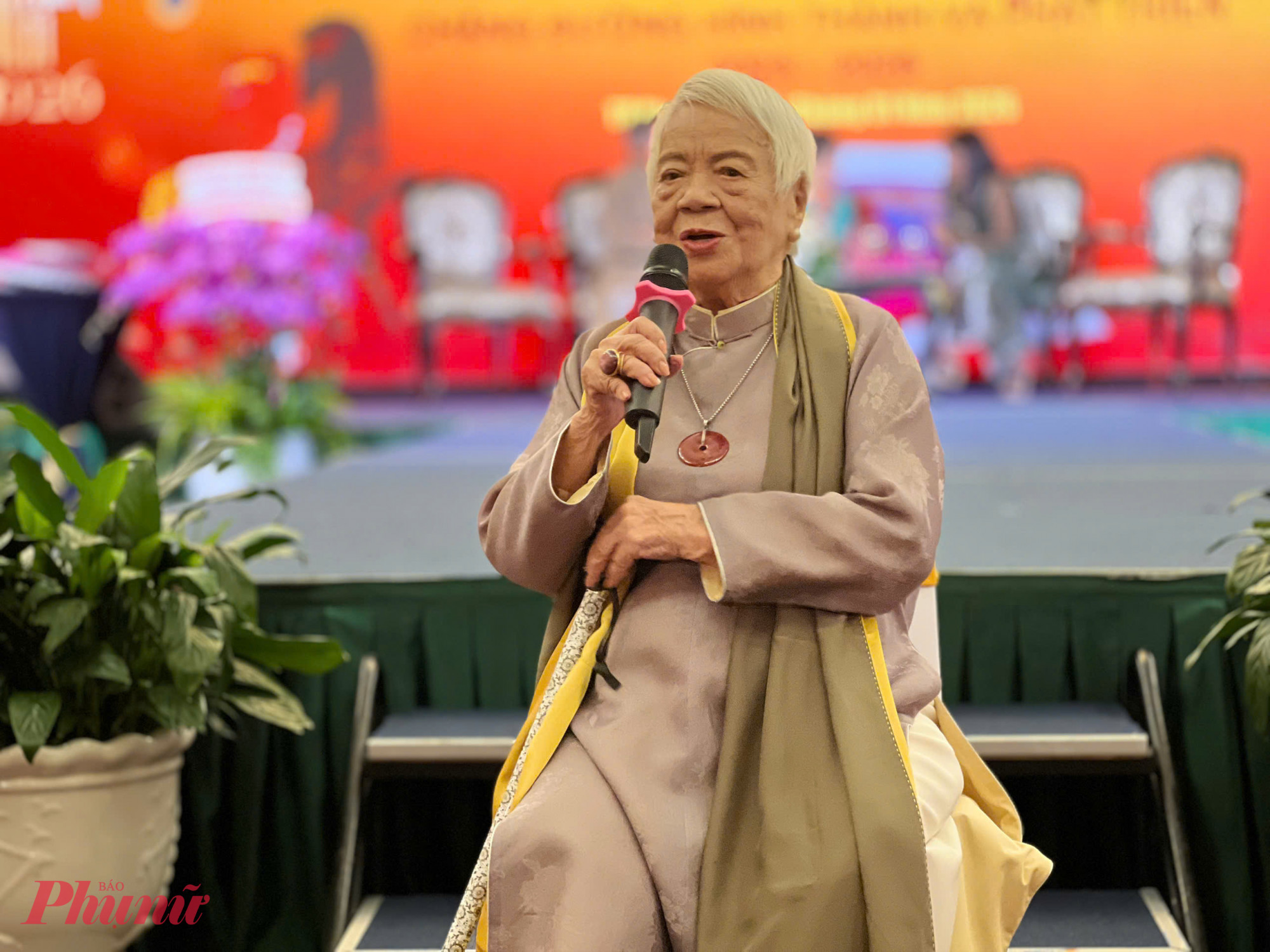 Đạo diễn Xuân Phượng trong sự kiện diễn ra vào chiều 20/1, tại TPHCM