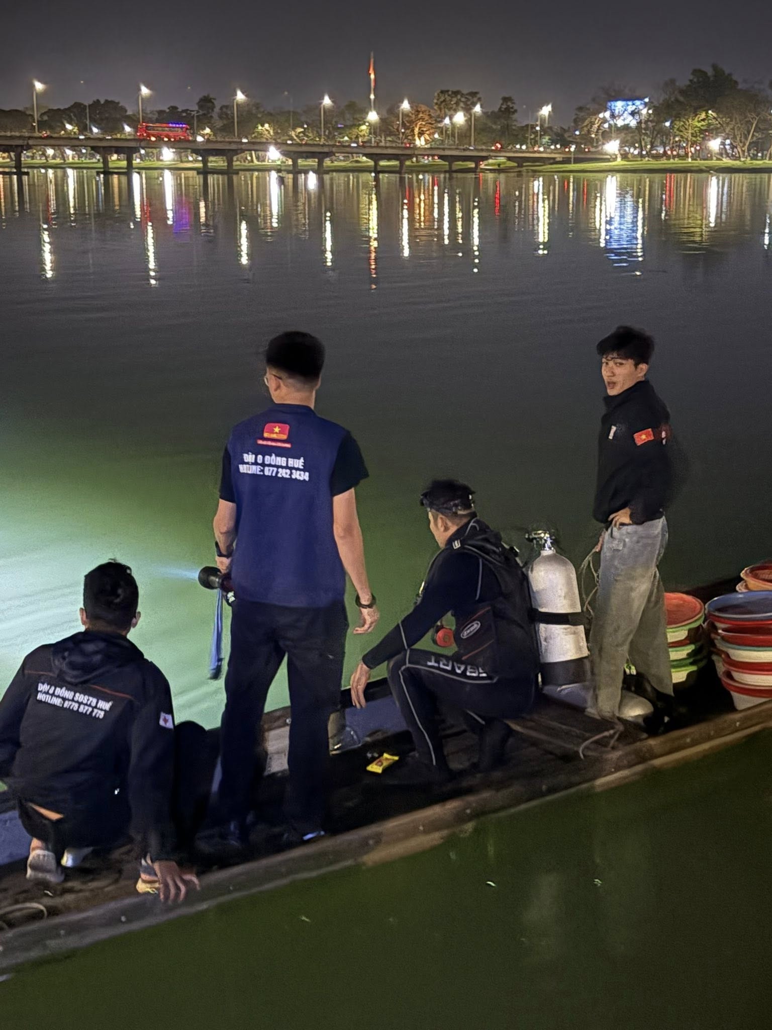 Khu vực đánh rơi 2 lượng vàng bên cầu gỗ Lim sông Hương