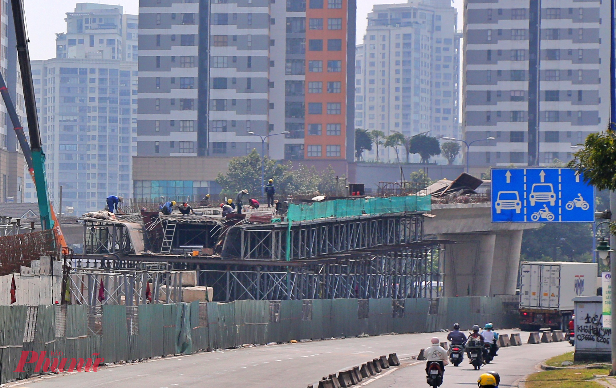 Theo kế hoạch, các nhánh cầu N3, N4, N1.1 và N1.3 sẽ lần lượt hoàn thành trong quý 1/2026, tiến tới khai thác đồng bộ toàn dự án trong năm 2026. Khi đó, nút giao An Phú sẽ vận hành theo mô hình cầu vượt - hầm chui ba tầng hiện đại, tách biệt các hướng lưu thông chính.