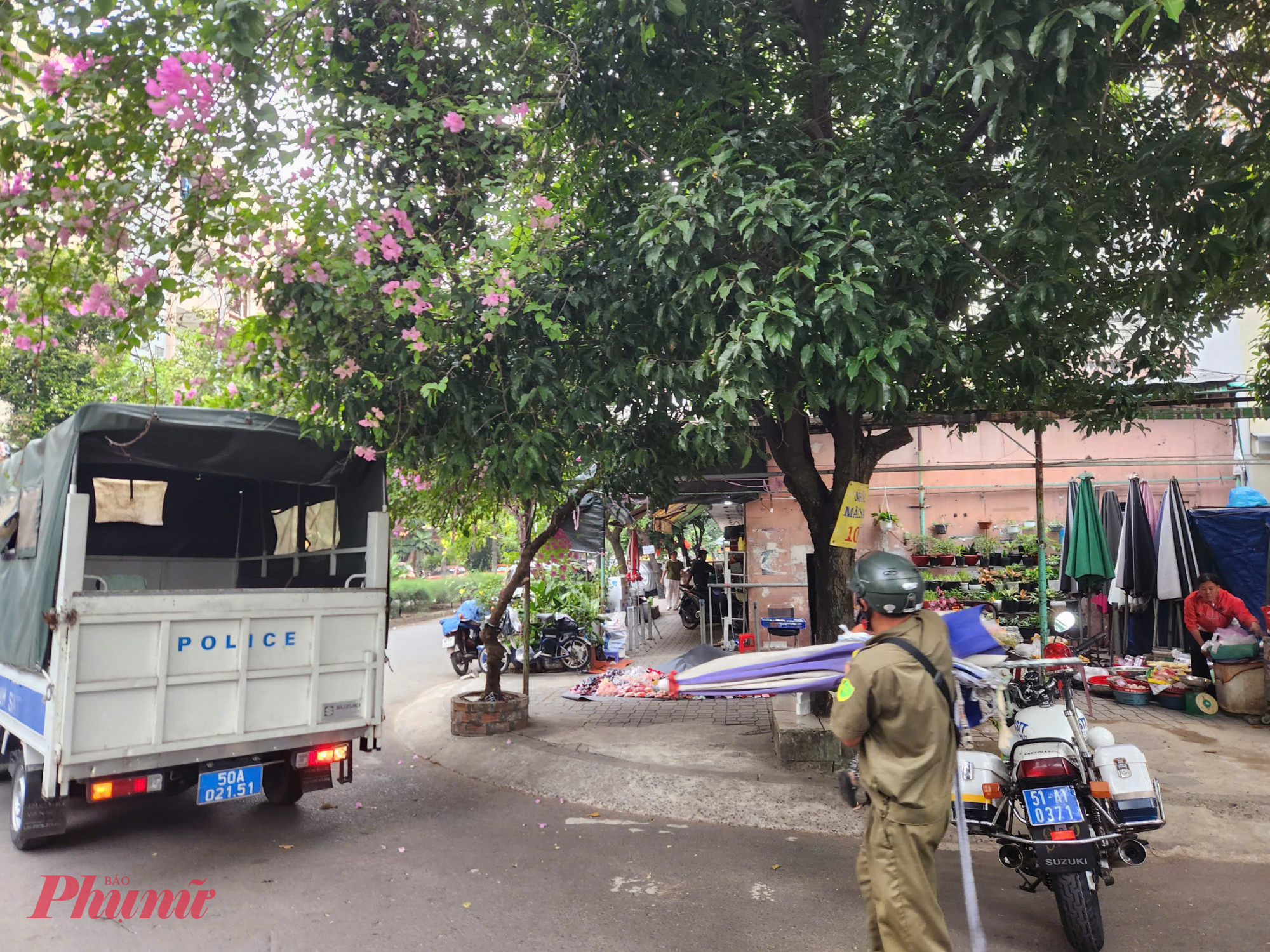 Những trường hợp cố tình vi phạm bị lực lượng chức năng tạm giữ tang vật.