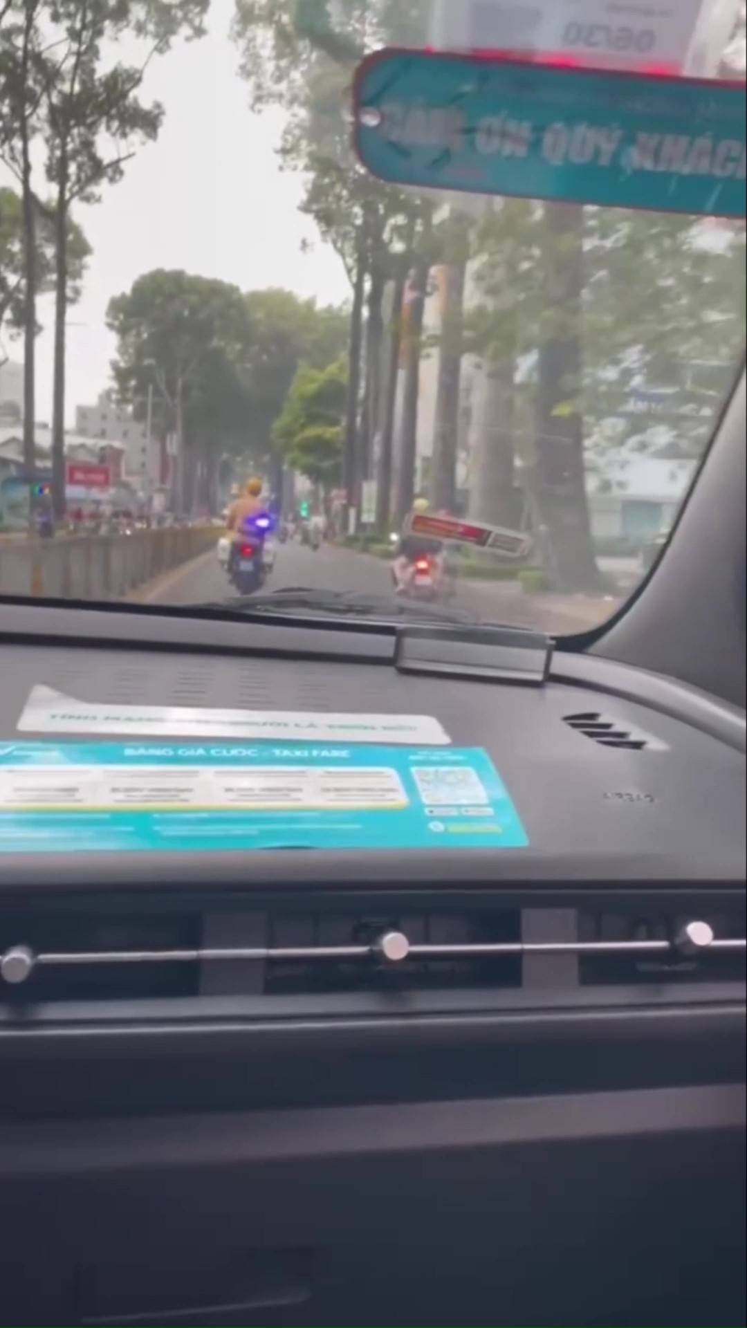 Ảnh cắt từ clip vụ việc. 