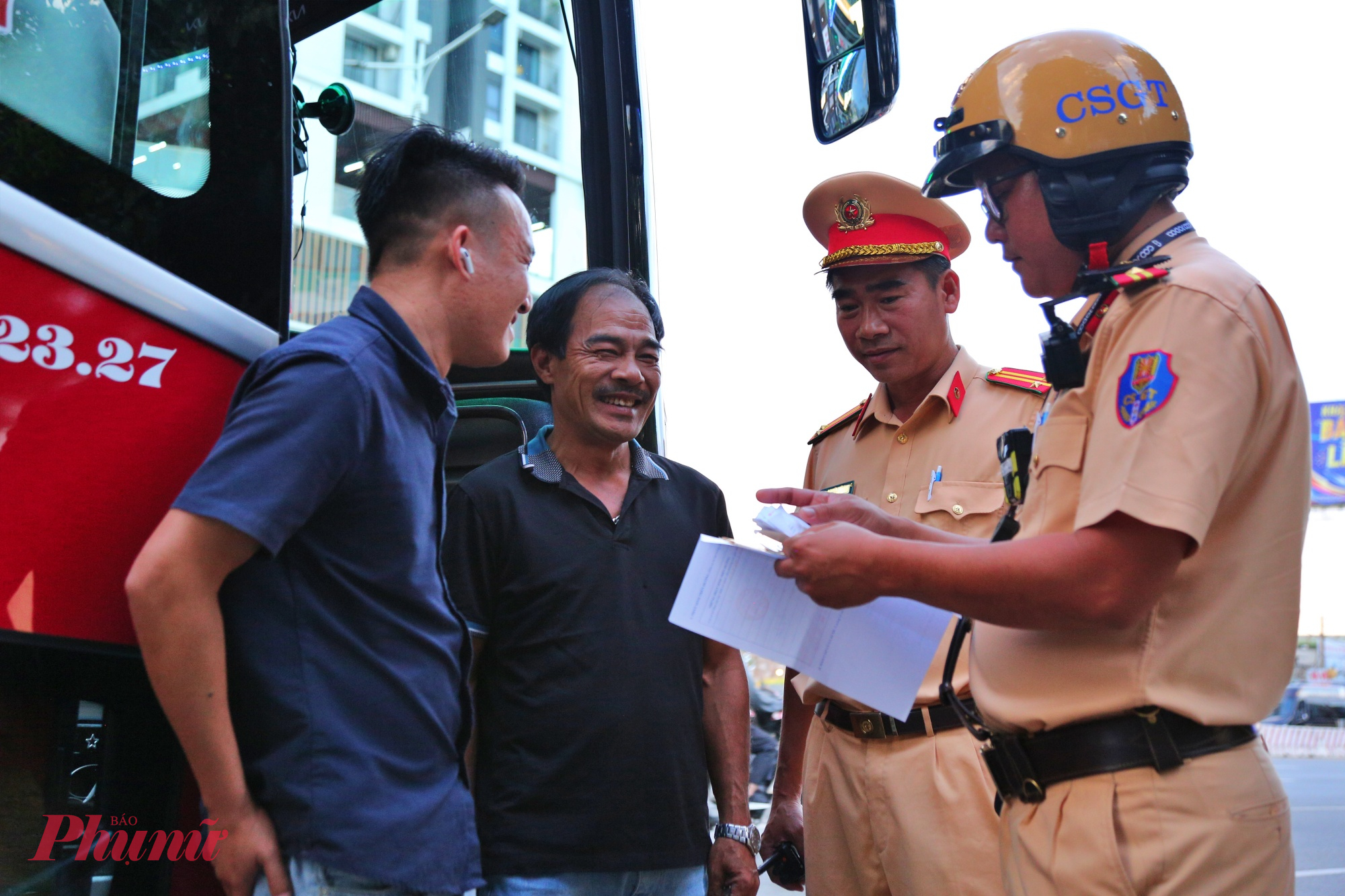 Trong thời gian tới, lực lượng chức năng sẽ duy trì kiểm tra thường xuyên, xử lý nghiêm các trường hợp vi phạm, góp phần đảm bảo an toàn cho hành khách, hạn chế ùn tắc và tai nạn giao thông trên tuyến Quốc lộ 13 trong cao điểm trước, trong và sau Tết.