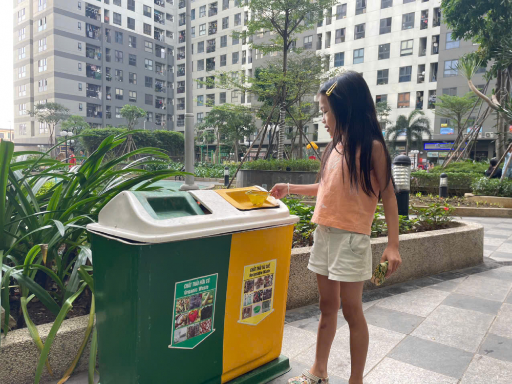 Một thói quen nhỏ của những “công dân nhí” hôm nay có thể góp phần vẽ nên một tương lai xanh hơn cho hành tinh ngày mai. Ảnh: Nhân vật cung cấp.