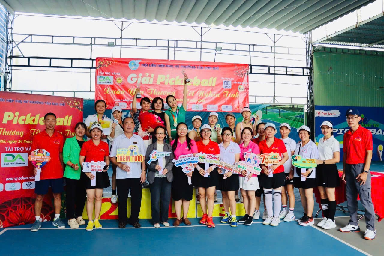 Hội LHPN phường Tân Sơn Nhì, TPHCM đã tổ chức thành công Giải Pickleball “Xuân Yêu Thương – Tết Nghĩa Tình”. 