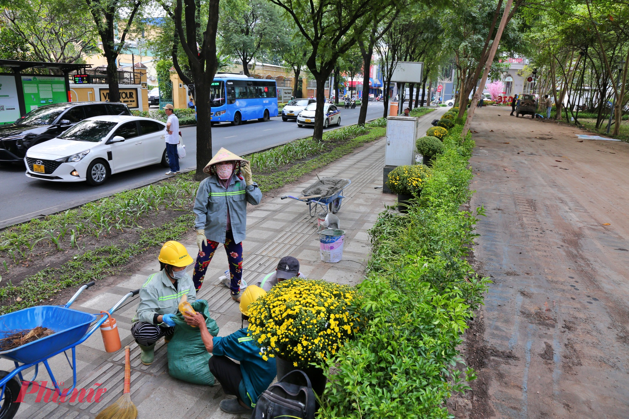 Theo chủ đầu tư, nhờ việc đẩy nhanh tiến độ thi công ở mức cao nhất, với nhiều hạng mục được triển khai gần như xuyên đêm.